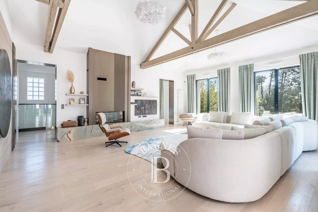Casa en Gressets-Centre-Garenne-Bechevet, La Celle-Saint-Cloud, Francia 2 - 16263129