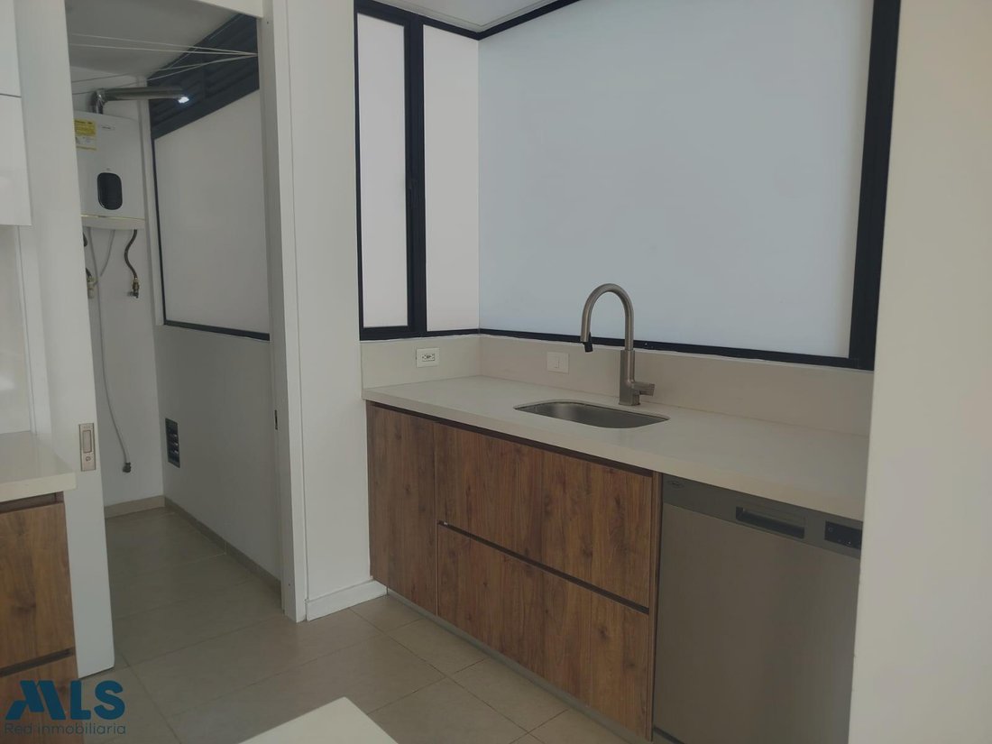 Apartment in Medellín, Antioquia, Colombia 4 - 17901954