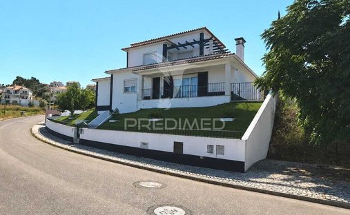Haus in Tomar (Sao Joao Baptista) e Santa Maria dos Olivais, Distrikt Santarém, Portugal 1