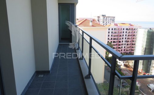 Apartamento en São Martinho, Madeira, Portugal 1