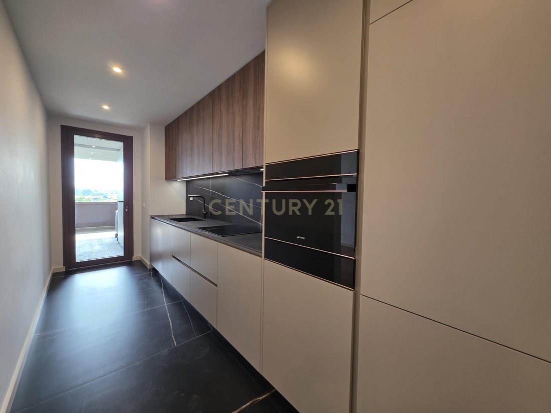 Apartment in Santa Marinha e Sao Pedro da Afurada, Porto District, Portugal 2 - 17467344