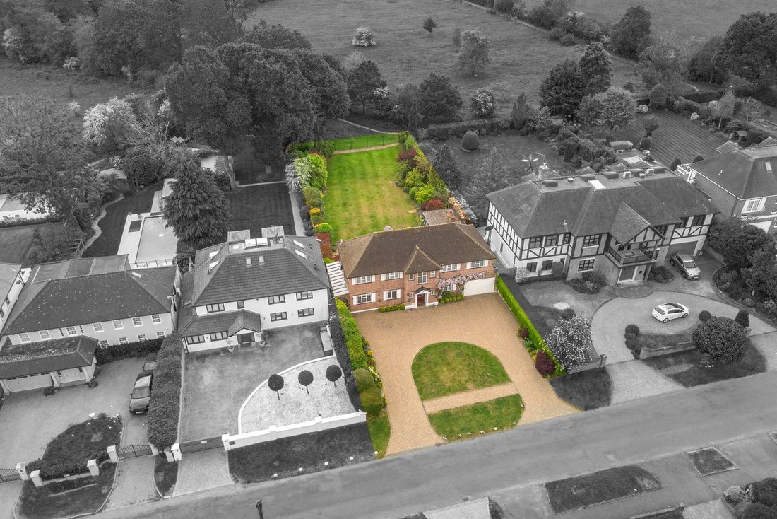 House in North Mymms, England 2 - 17902046