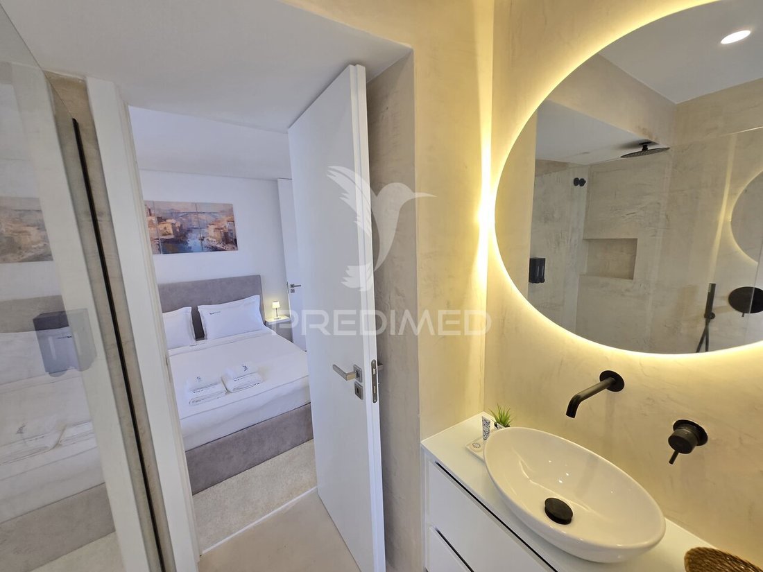 Apartment in Cedofeita, Santo Ildefonso, Se, Miragaia, Sao Nicolau e Vitoria, Porto District, Portugal 5 - 16471460