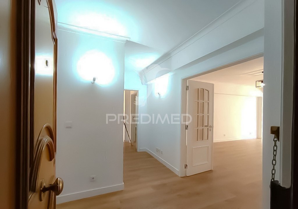 Apartment in Sao Domingos de Benfica, Lisbon, Portugal 3 - 17902149