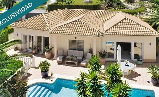 Haus in Dénia, Land Valencia, Spanien 1