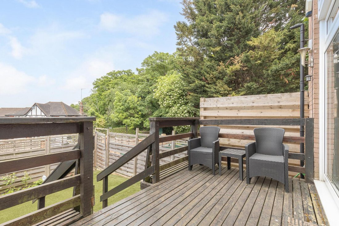 House in Ealing (London Borough of Ealing), Ealing, England 5 - 17902052
