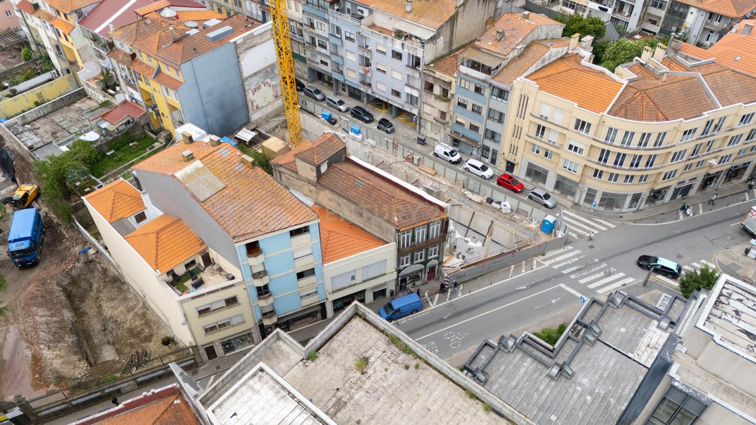 House in Cedofeita, Santo Ildefonso, Se, Miragaia, Sao Nicolau e Vitoria, Porto District, Portugal 1 - 17902068