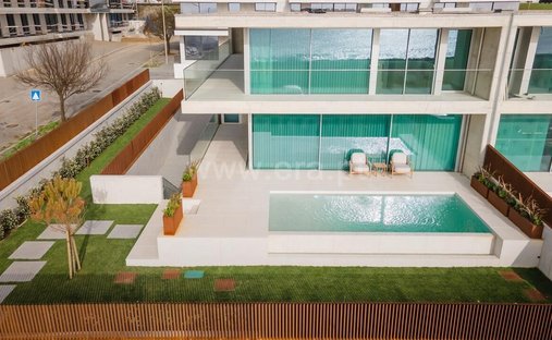 House in Canidelo, Porto District, Portugal 1