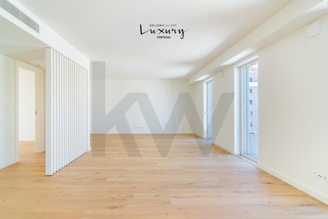 Apartment in Areeiro, Lisbon, Portugal 2 - 17546015