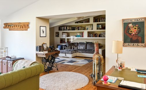 Villa in Vayres, Nouvelle-Aquitaine, France 1