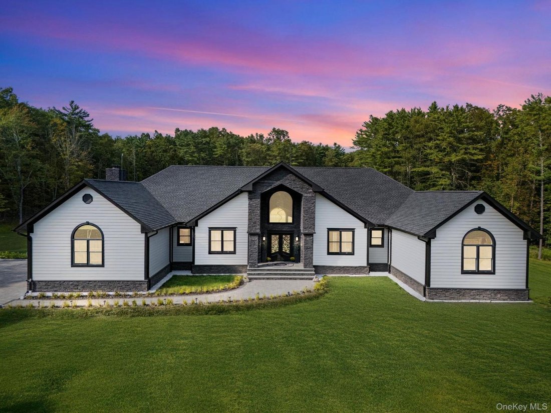 House in Coxsackie, New York, United States 1 - 17902147