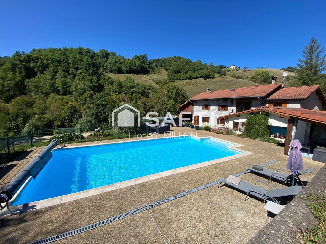House in Vatilieu, Auvergne-Rhône-Alpes, France 1 - 17903714