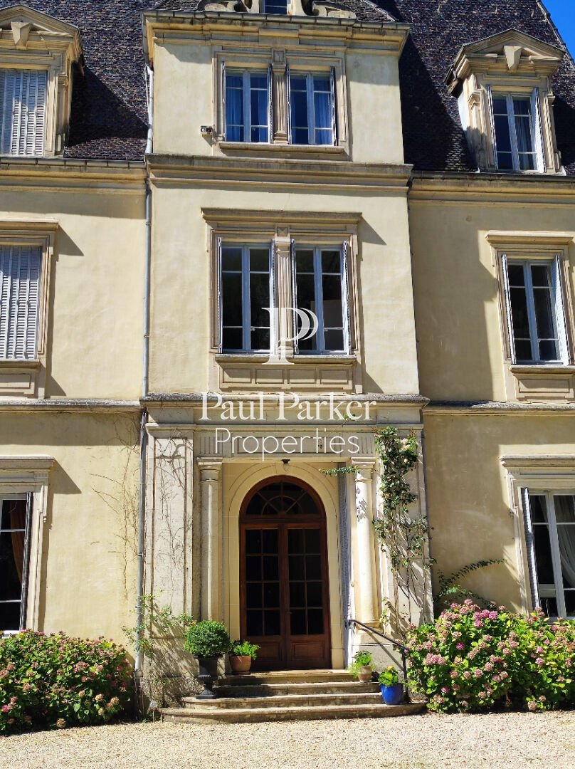 Château à Jujurieux, Auvergne-Rhône-Alpes, France 4 - 17902453