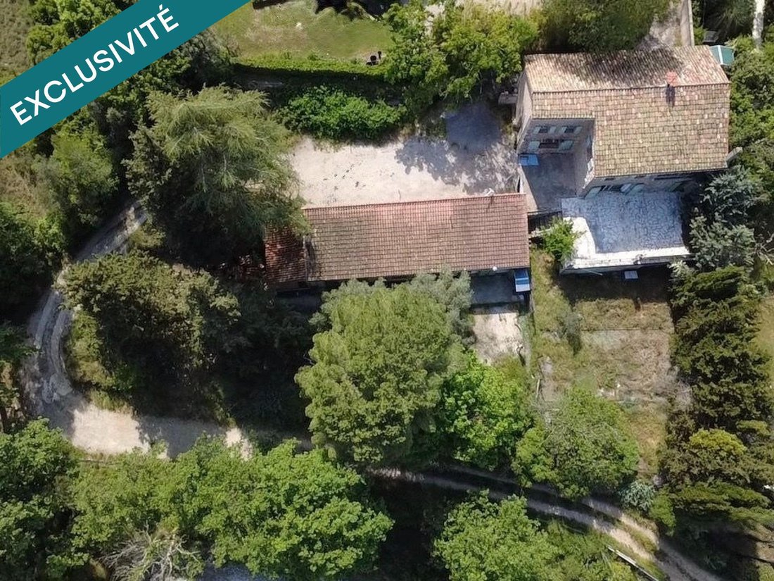 House in Saint-Paul-en-Forêt, Provence-Alpes-Côte d'Azur, France 1 - 17903643