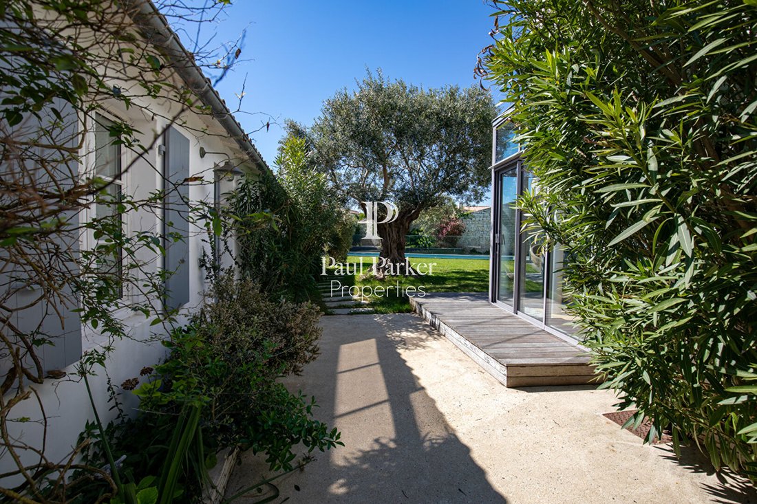 Villa in Le Bois-Plage-en-Ré, Nouvelle-Aquitaine, France 4 - 17902370