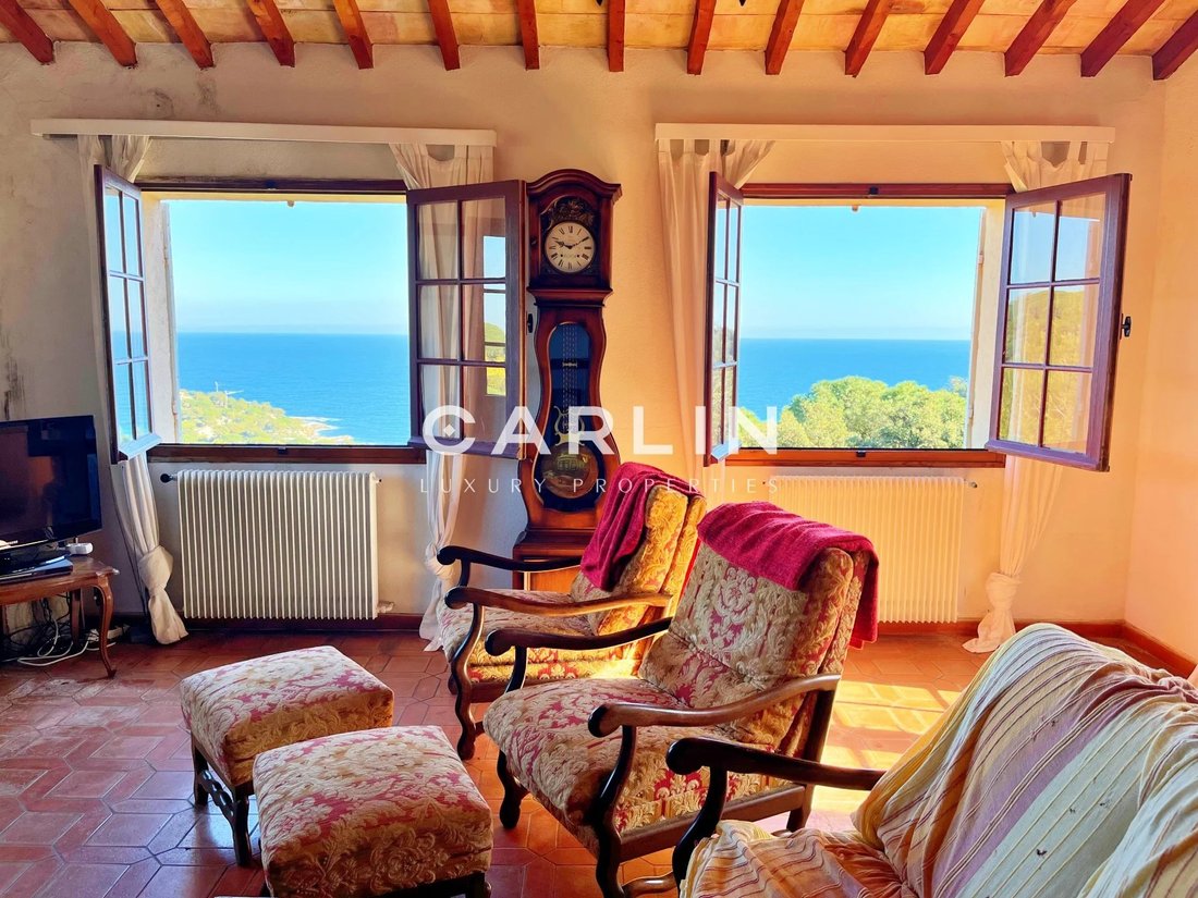 Villa in Ramatuelle, Provence-Alpes-Côte d'Azur, France 5 - 17902562