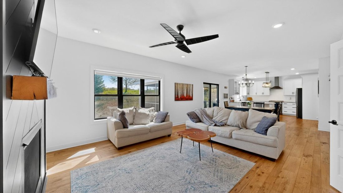 House in Byron, Minnesota, United States 4 - 17902155