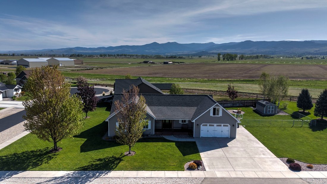 House in Hamilton, Montana, United States 1 - 17902825