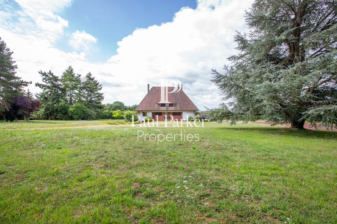 Villa in Houlbec-Cocherel, Normandy, France 1 - 17902336