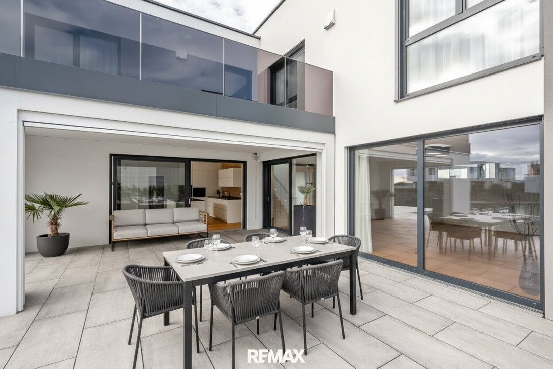 Villa in Oberwaltersdorf, Lower Austria, Austria 4 - 17238747