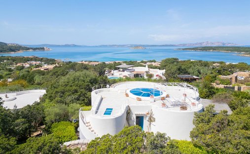 Townhouse in Liscia di Vacca, Arzachena, Italy 1