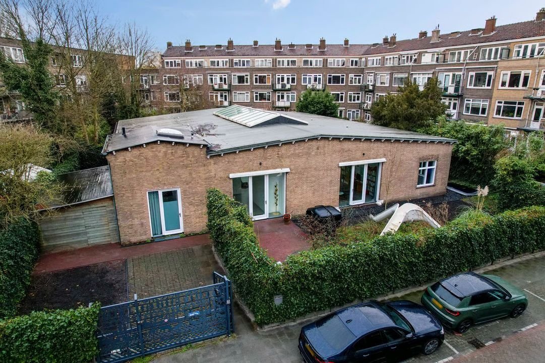Villa in Rotterdam, South Holland, Netherlands 3 - 17903280
