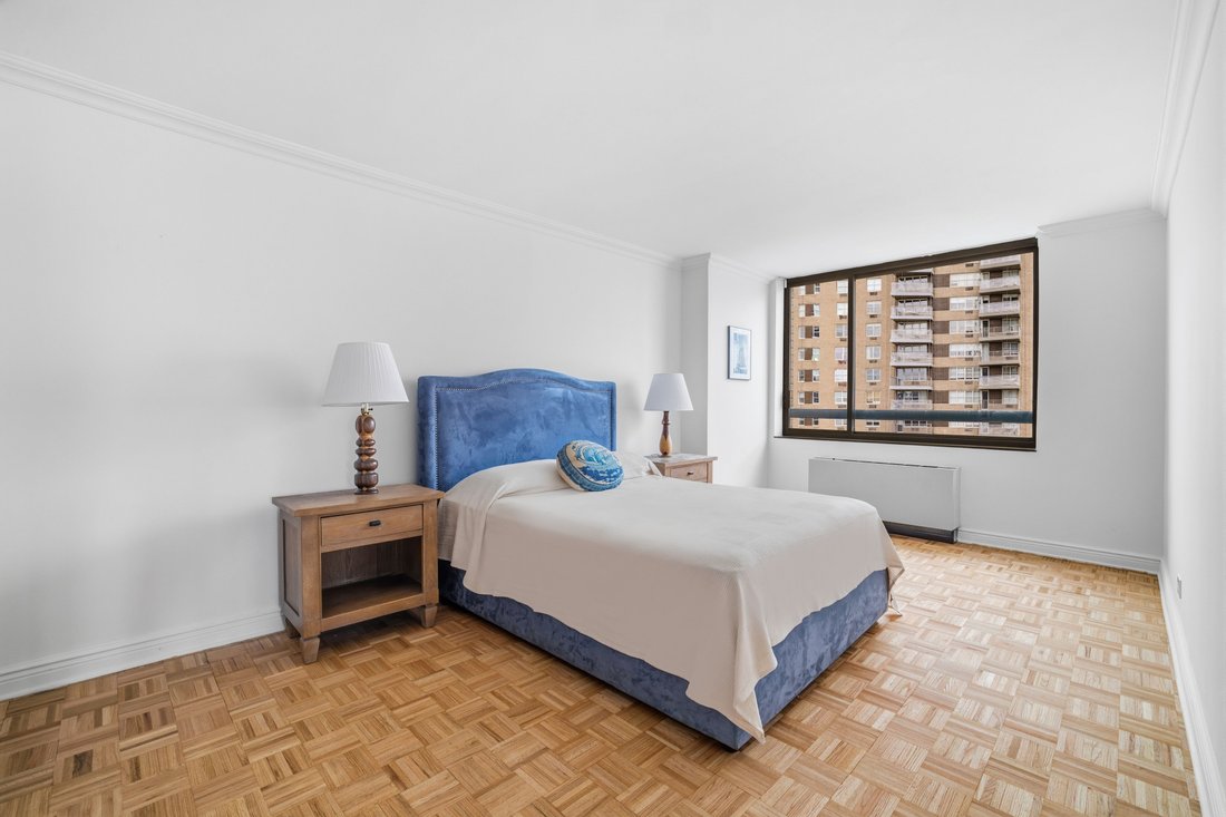 Condo in New York, New York, United States 5 - 17902583