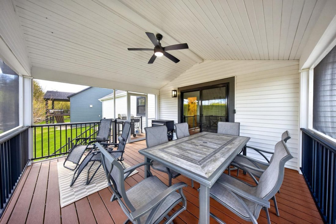 House in Byron, Minnesota, United States 5 - 17902155
