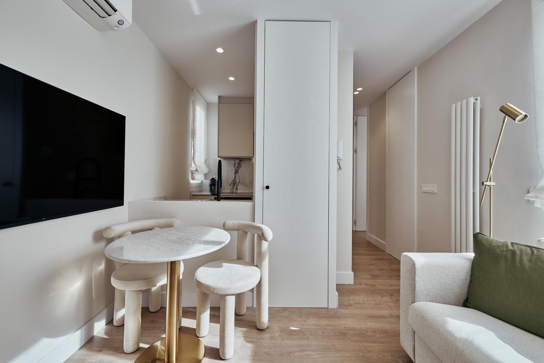 Apartment in Barrio Salamanca, Madrid, Spain 2 - 17902195