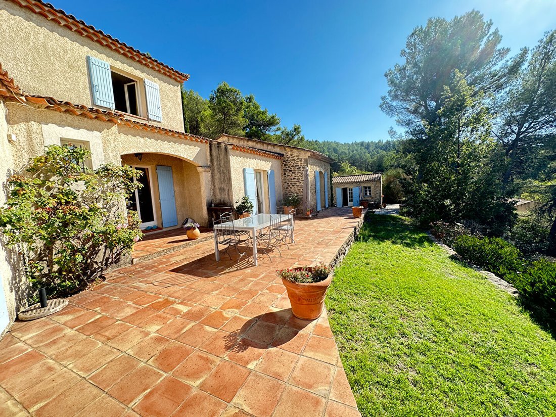 Villa in Rognes, Provence-Alpes-Côte d'Azur, France 4 - 17902407