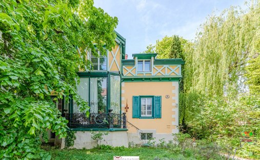 Villa in Mödling, Lower Austria, Austria 1