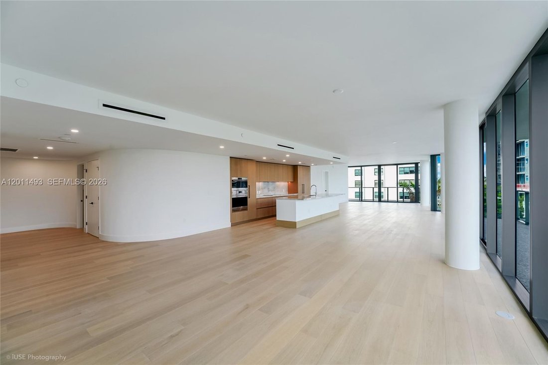 Condo in Bal Harbour, Florida, United States 3 - 17902867