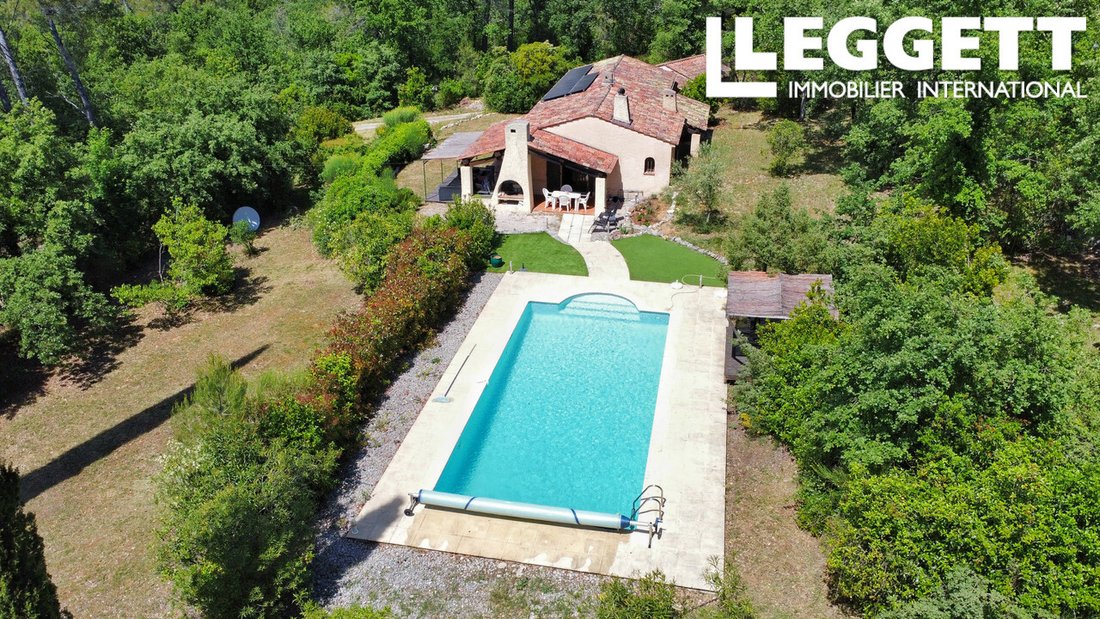 Villa in Tourrettes, Provence-Alpes-Côte d'Azur, France 2 - 17902827
