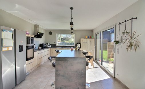 Villa in Centre Ville, Montivilliers, France 1