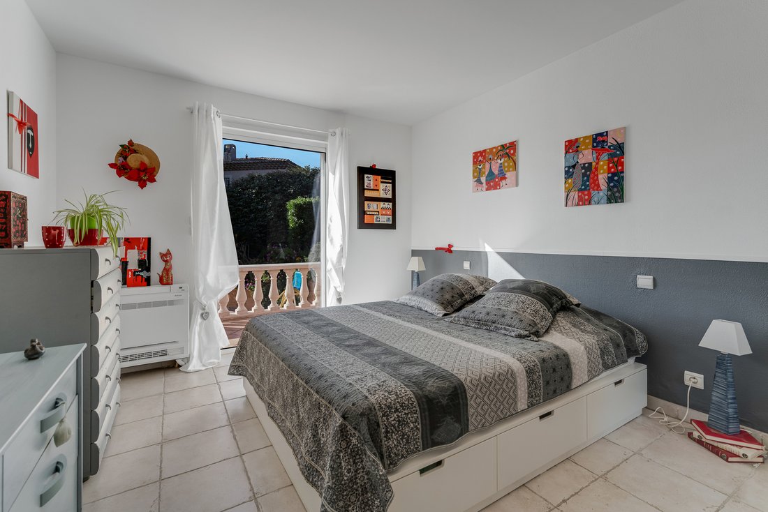 House in Nartelle-Noyer-Bellevue-bd des Sardinaux, Sainte-Maxime, France 4 - 17902514
