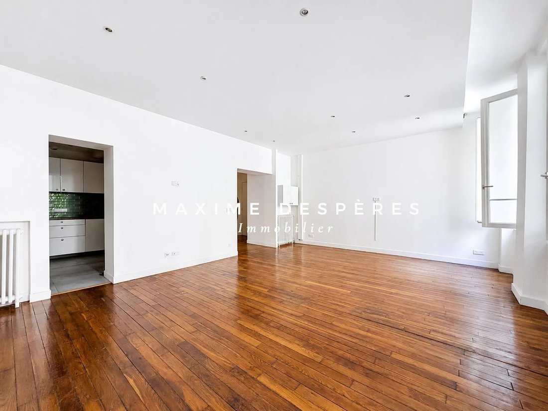 Apartment in Gambetta, Courbevoie, France 4 - 17902556