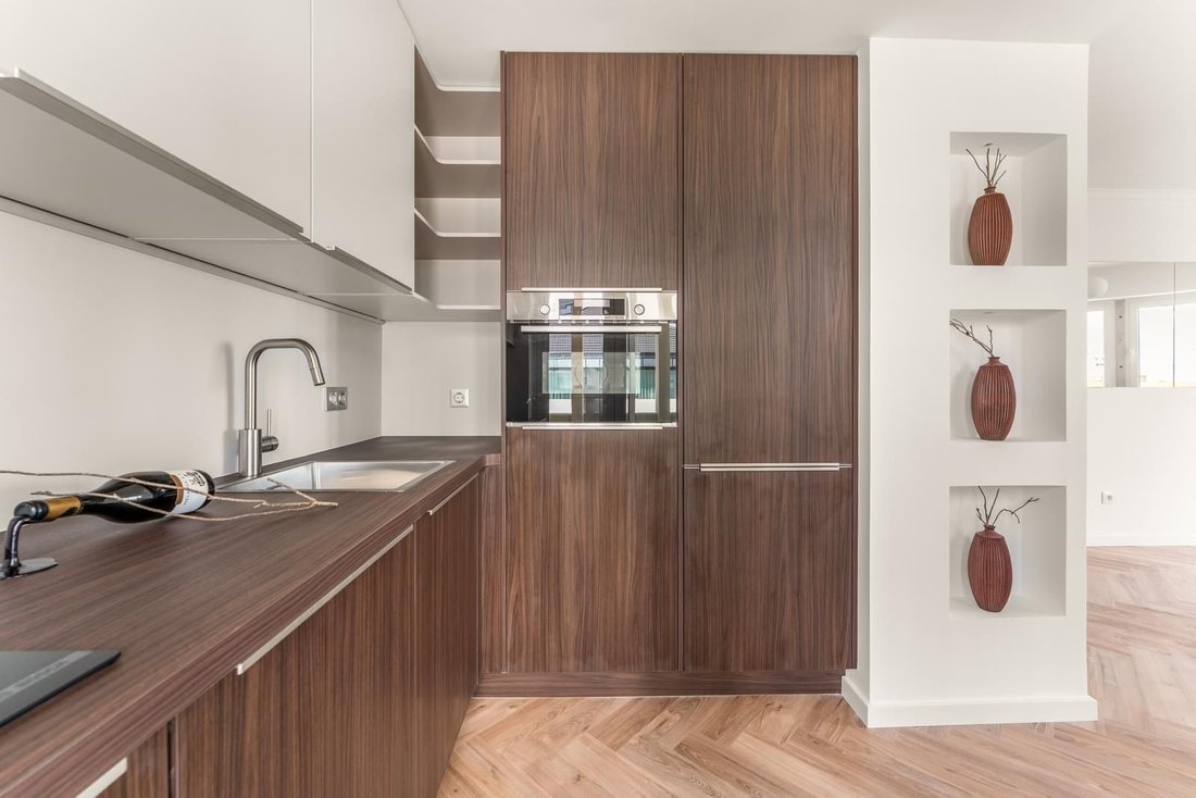 Apartment in Campolide, Lisbon, Portugal 1 - 17902823