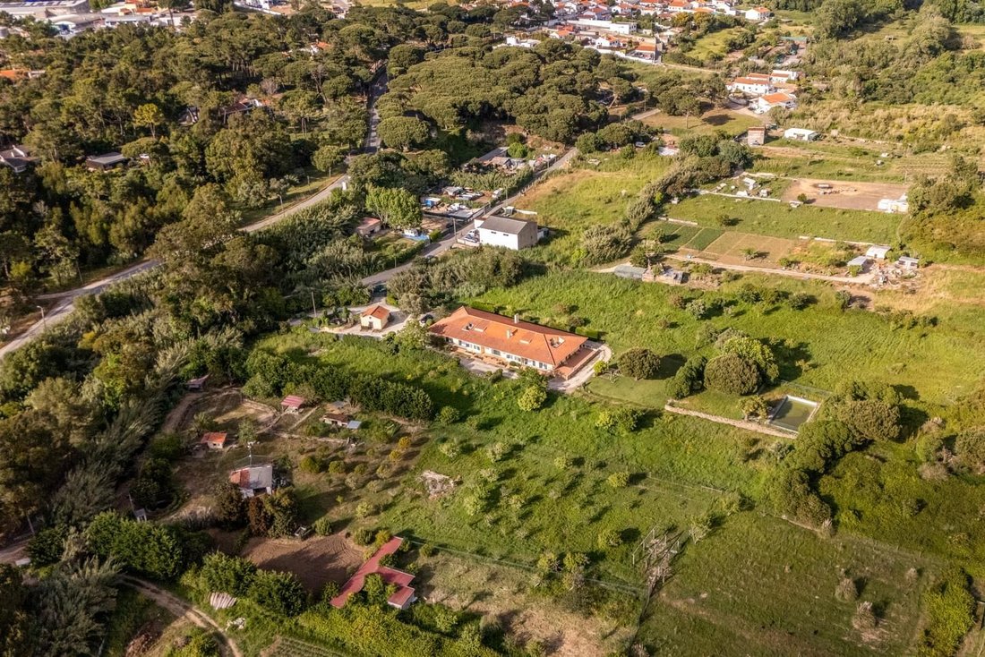 Country House in Colares, Lisbon, Portugal 3 - 17902818