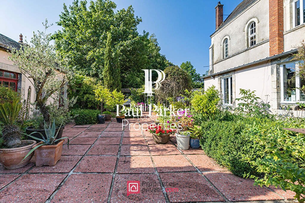 Villa in Saint-Symphorien, Pays de la Loire, France 4 - 17902338