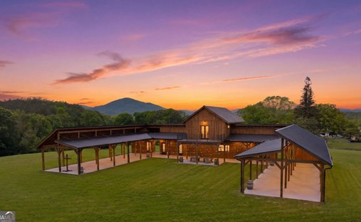 Rancho en Clarkesville, Georgia, Estados Unidos 1