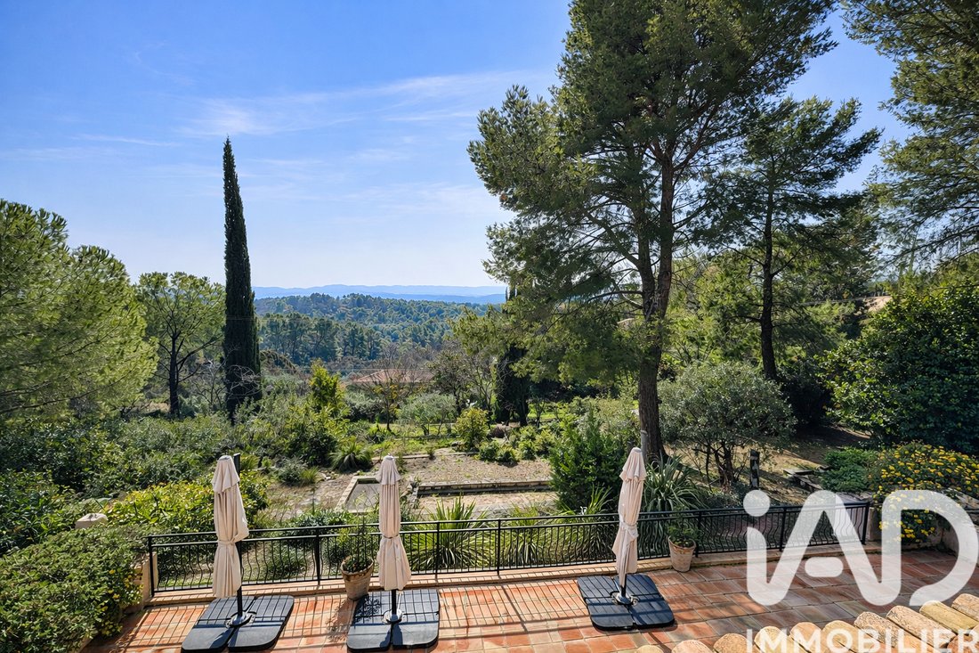 House in Flayosc, Provence-Alpes-Côte d'Azur, France 2 - 17459874