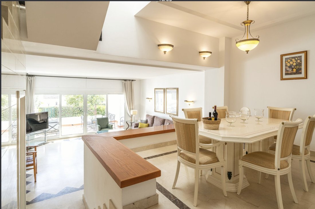 Maison de ville à Nueva Andalucia, Marbella, Espagne 4 - 17902293