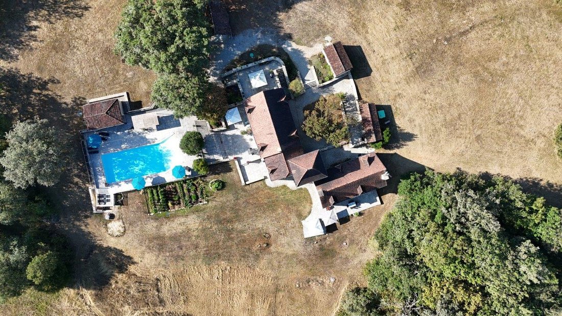 Villa in Gourdon, Occitania, France 3 - 17902414