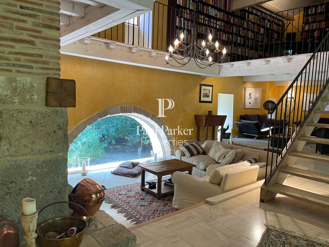 Villa in Monflanquin, Nouvelle-Aquitaine, France 3 - 17902478