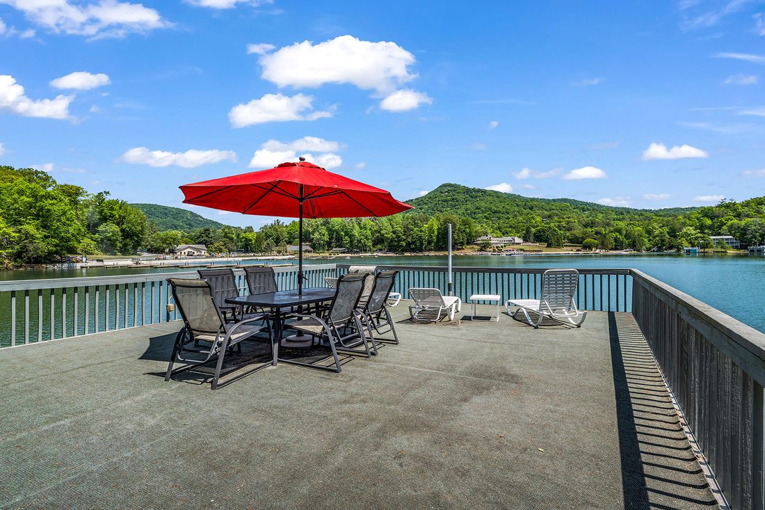 House in Lake Lure, North Carolina, United States 2 - 17902258