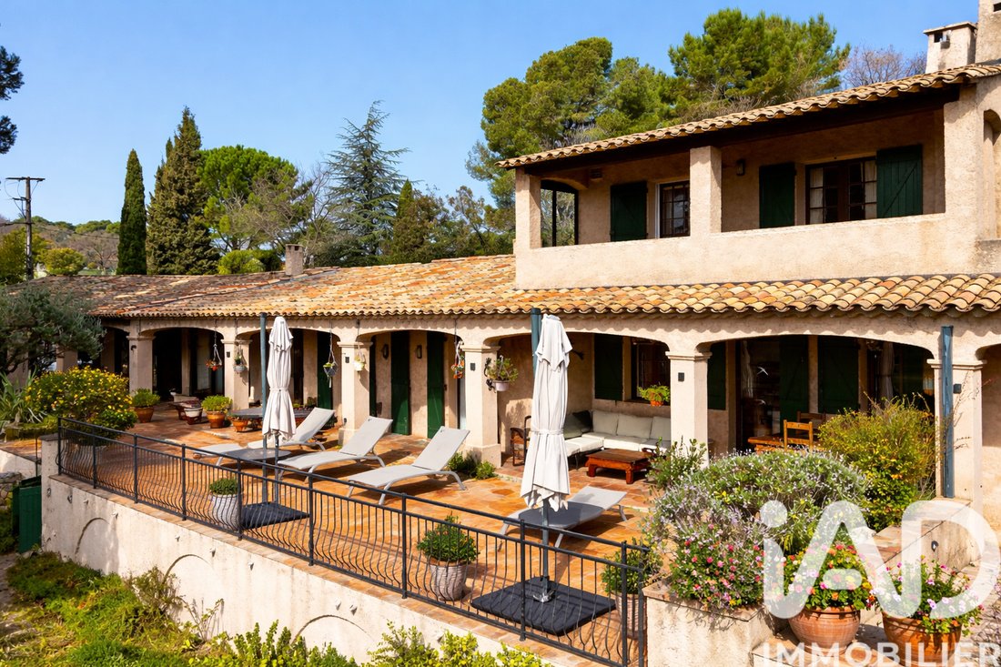 House in Flayosc, Provence-Alpes-Côte d'Azur, France 3 - 17459874