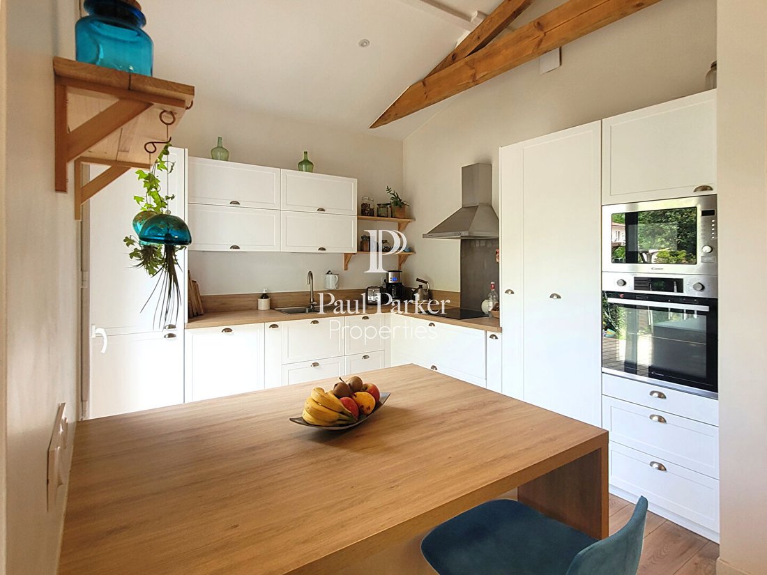 Villa in France 3 - 17902391