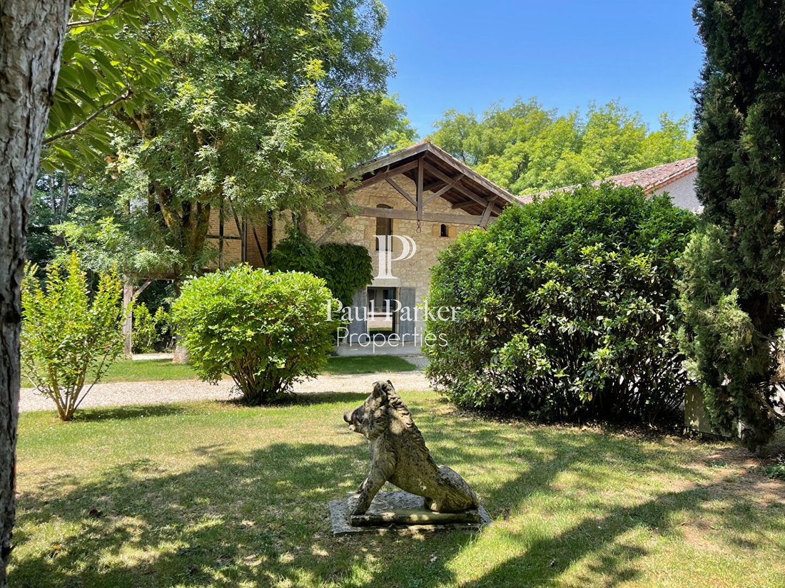 Villa in Monflanquin, Nouvelle-Aquitaine, France 2 - 17902478
