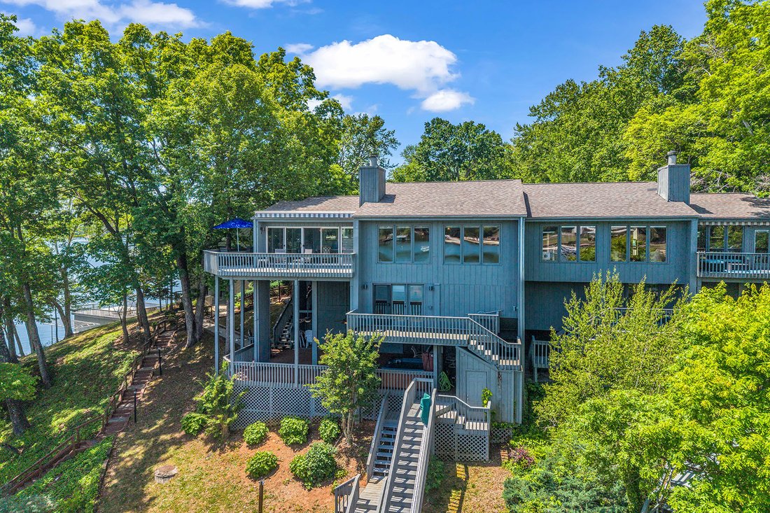 House in Lake Lure, North Carolina, United States 3 - 17902258