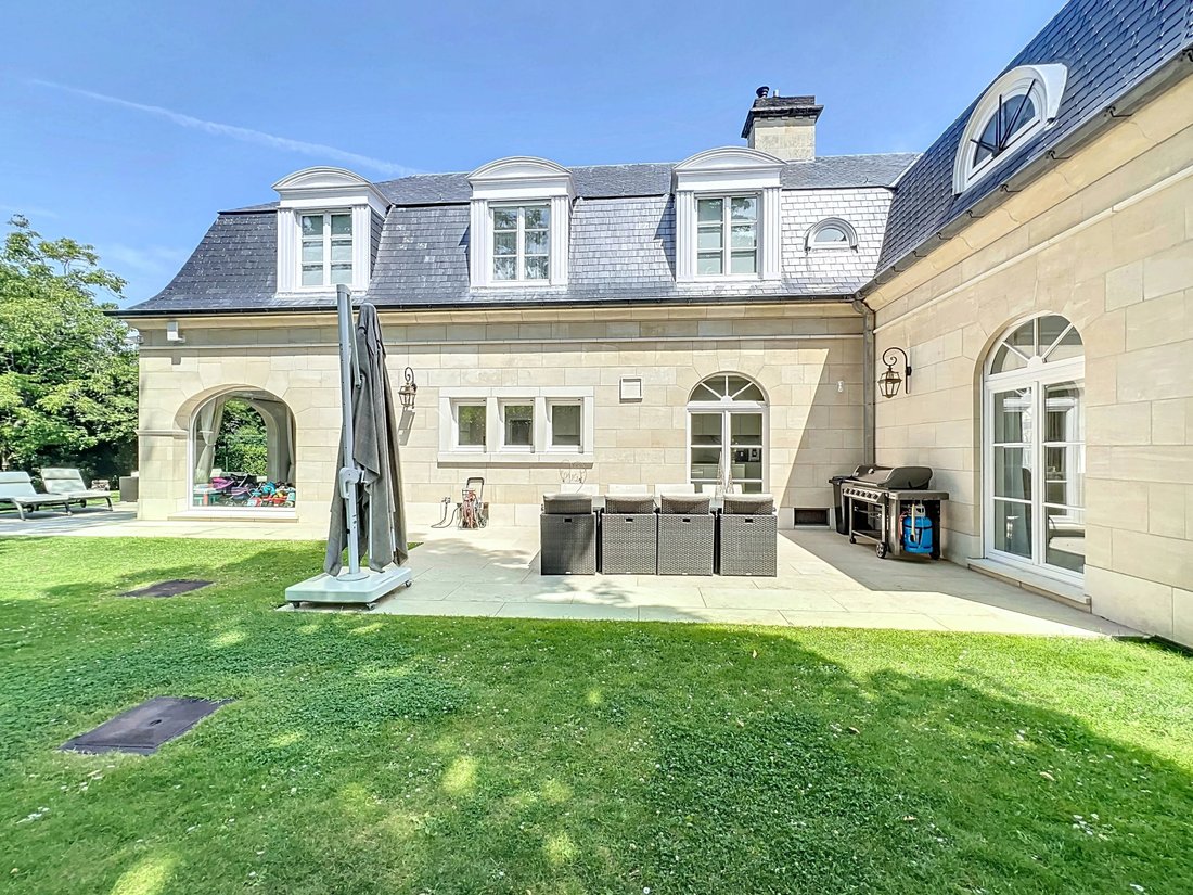Villa in Uccle, Brussels, Belgium 3 - 17902593